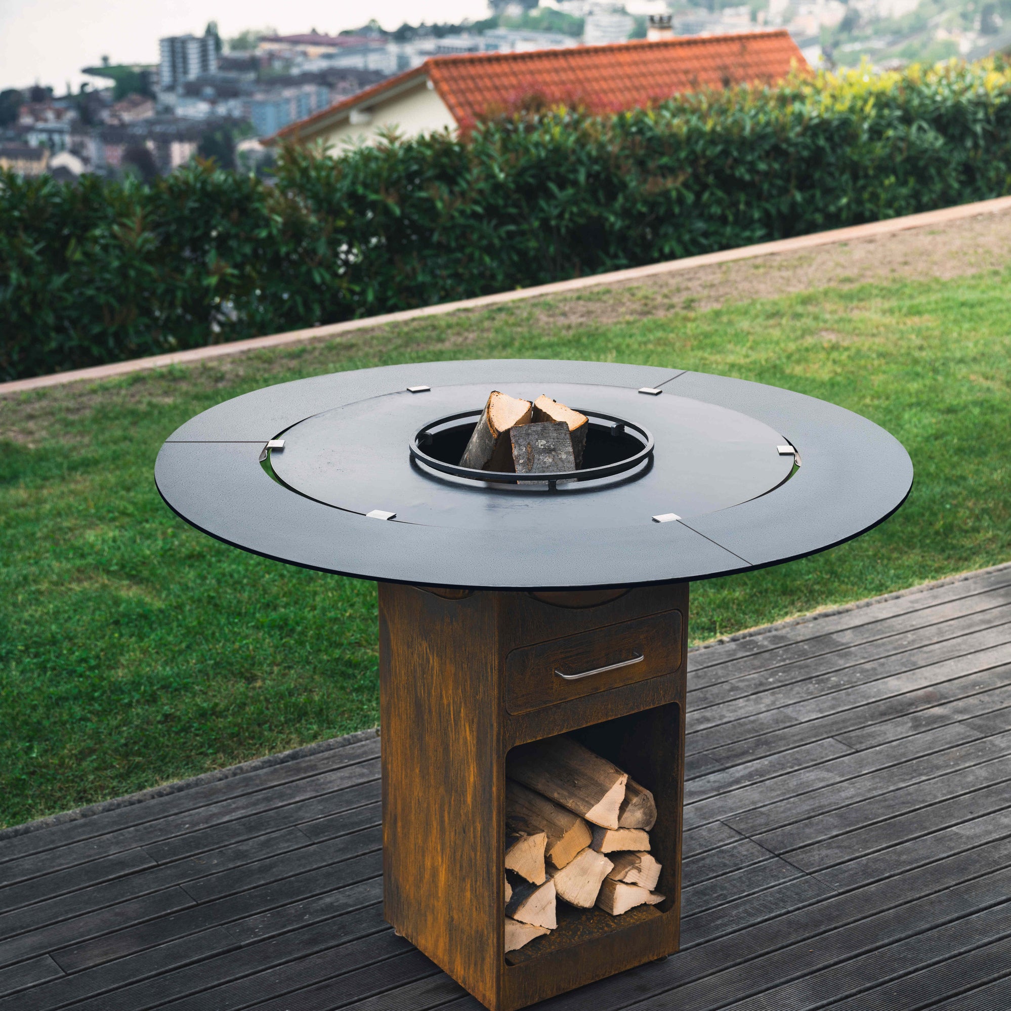 Torre de braseiro com chapa