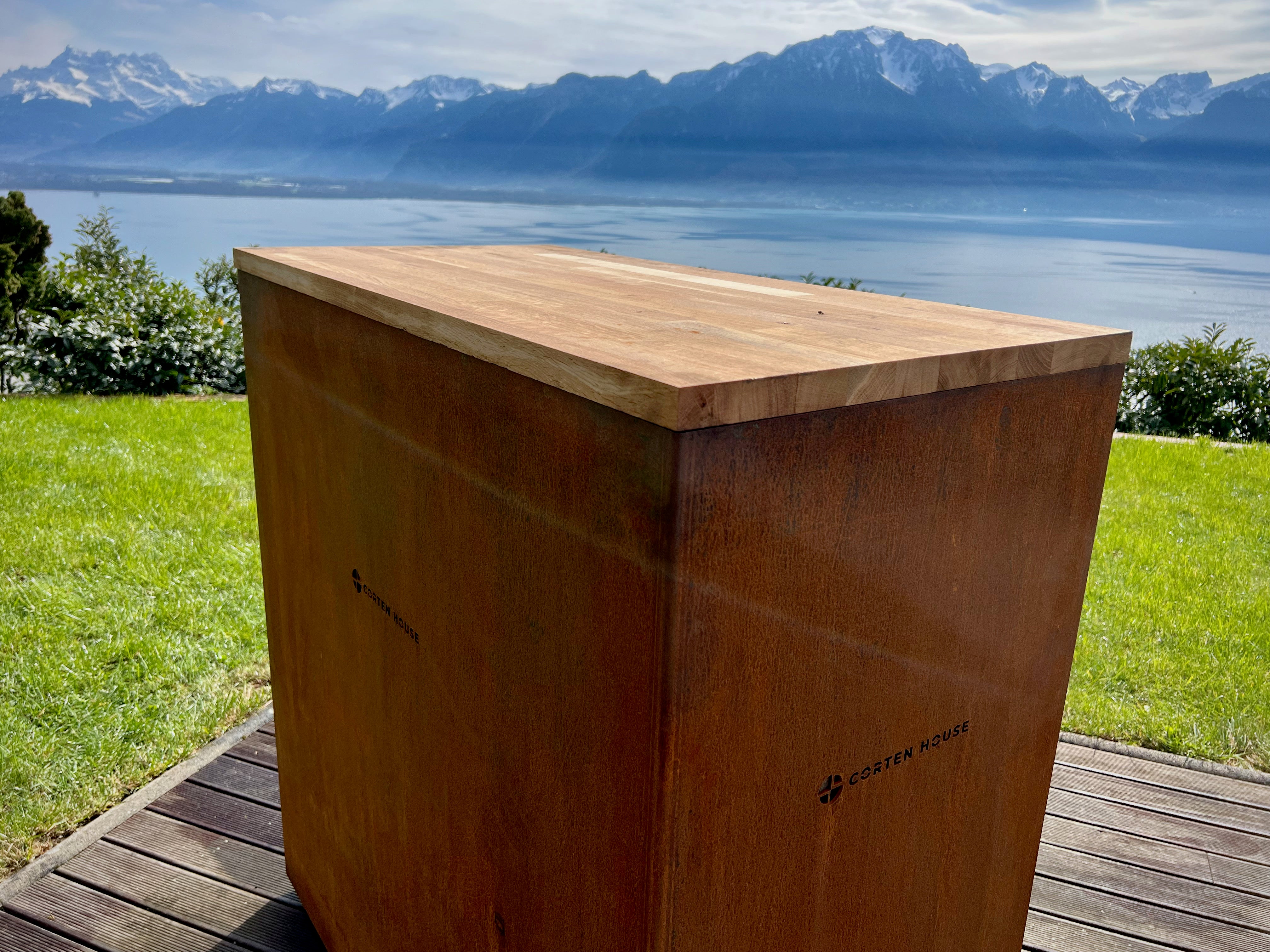 Table de découpe & Bûcher à bois 48/96/96